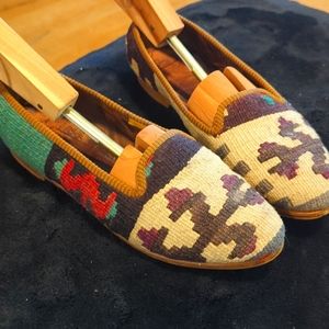 Woven shoes from Caroline Blunt, Turkish Kilim loafer, multicolored, leather 9.5